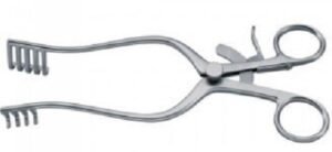 Travers Retractor
